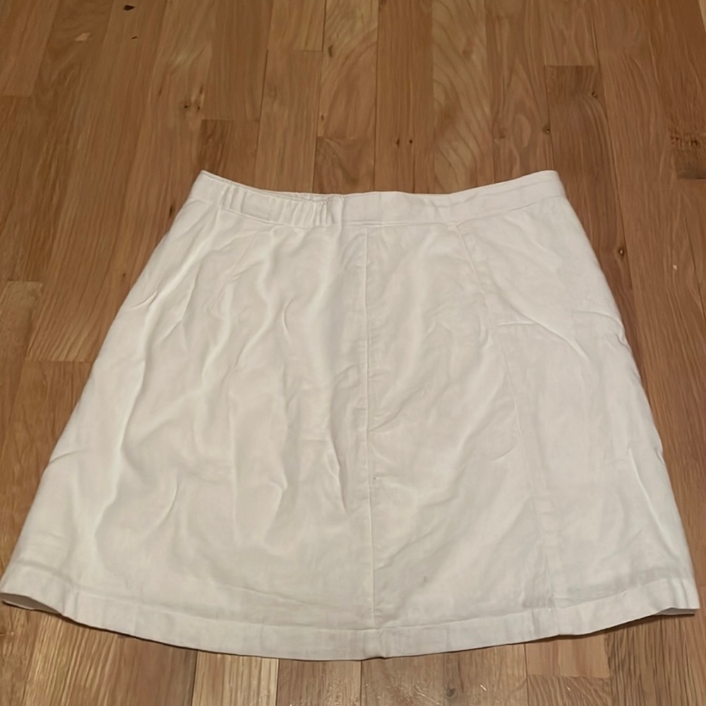 White mini skirt, from Abercrombie and Fitch.